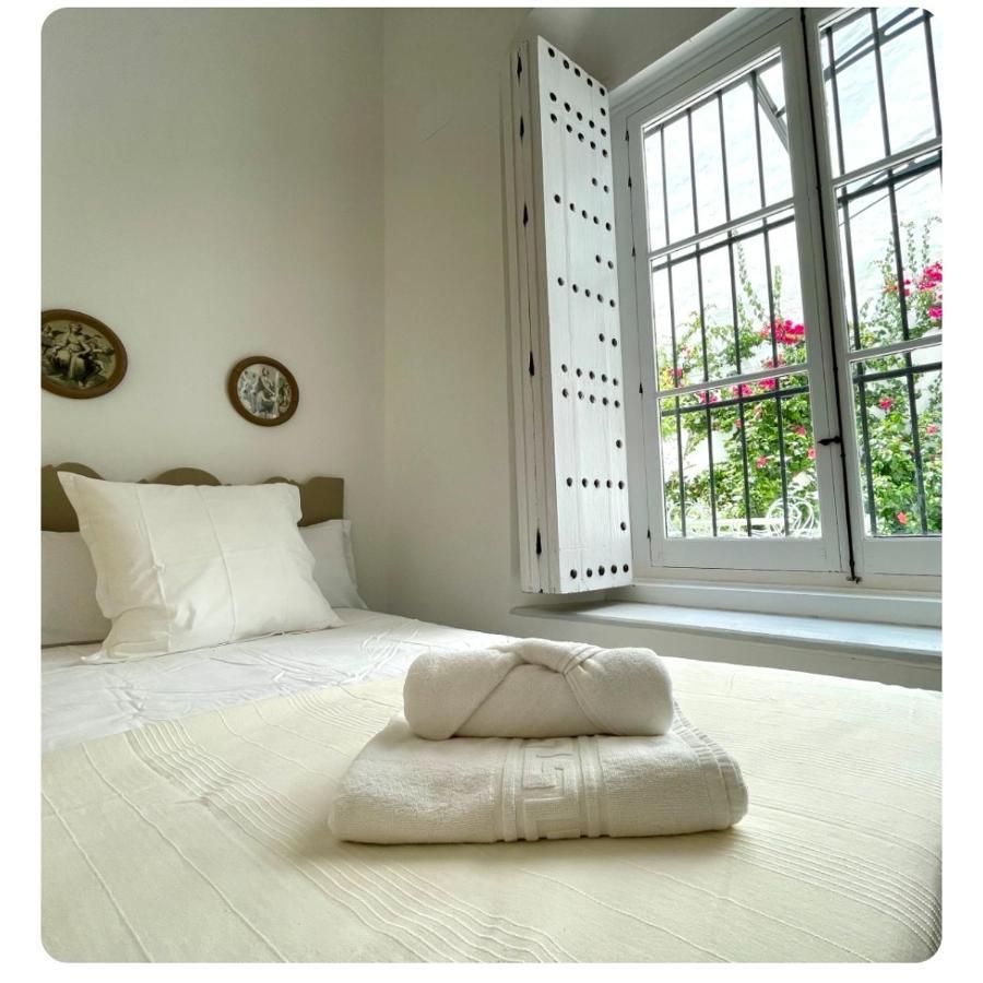 Gatu Premium Apartamento Palacio Oneto Con Jardin Privado " Preferente Mayores De 25 Anos Y Familias " 圣玛丽亚港 外观 照片